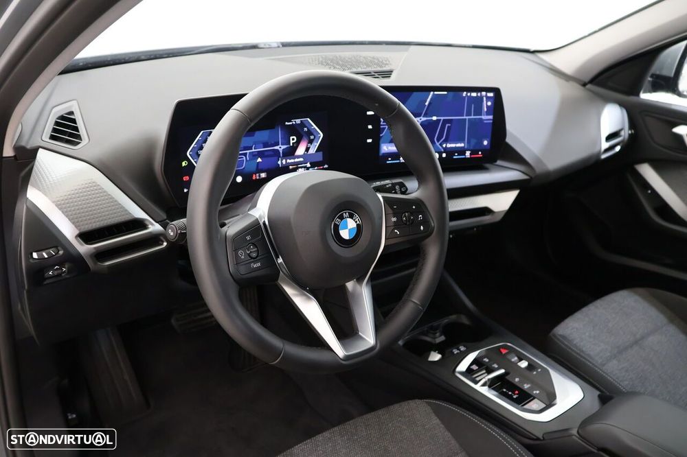 BMW 116 2025 photo 3