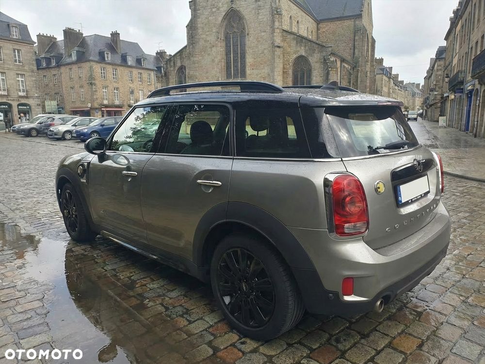MINI Countryman Cooper SE ALL4 - 2