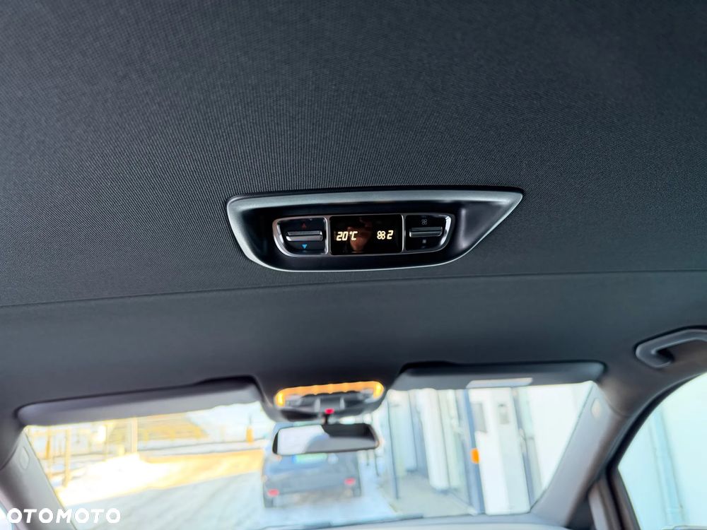 Mercedes-Benz Klasa V 250 d kompakt 4Matic 9G-TRONIC Edition 2020 - 17