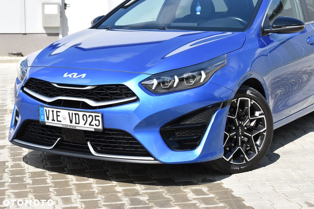 Kia Ceed 1.5 T-GDI DCT7 OPF GT Line - 4