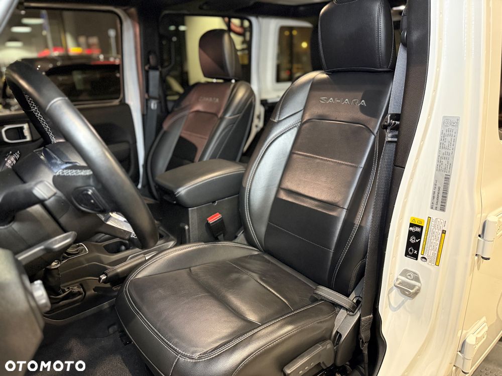 Jeep Wrangler Unlimited GME 2.0 Turbo Sahara - 14