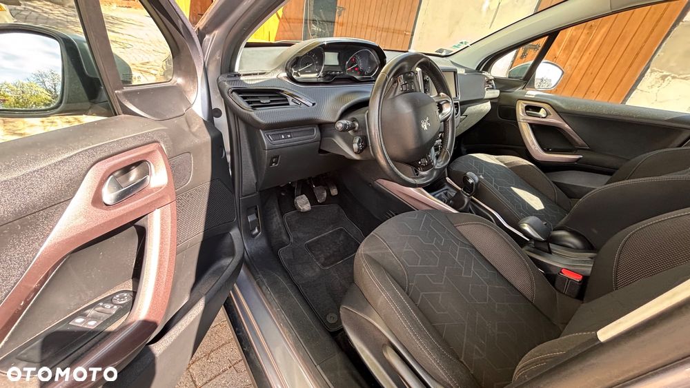 Peugeot 2008 1.6 e-HDi Allure S&S - 6