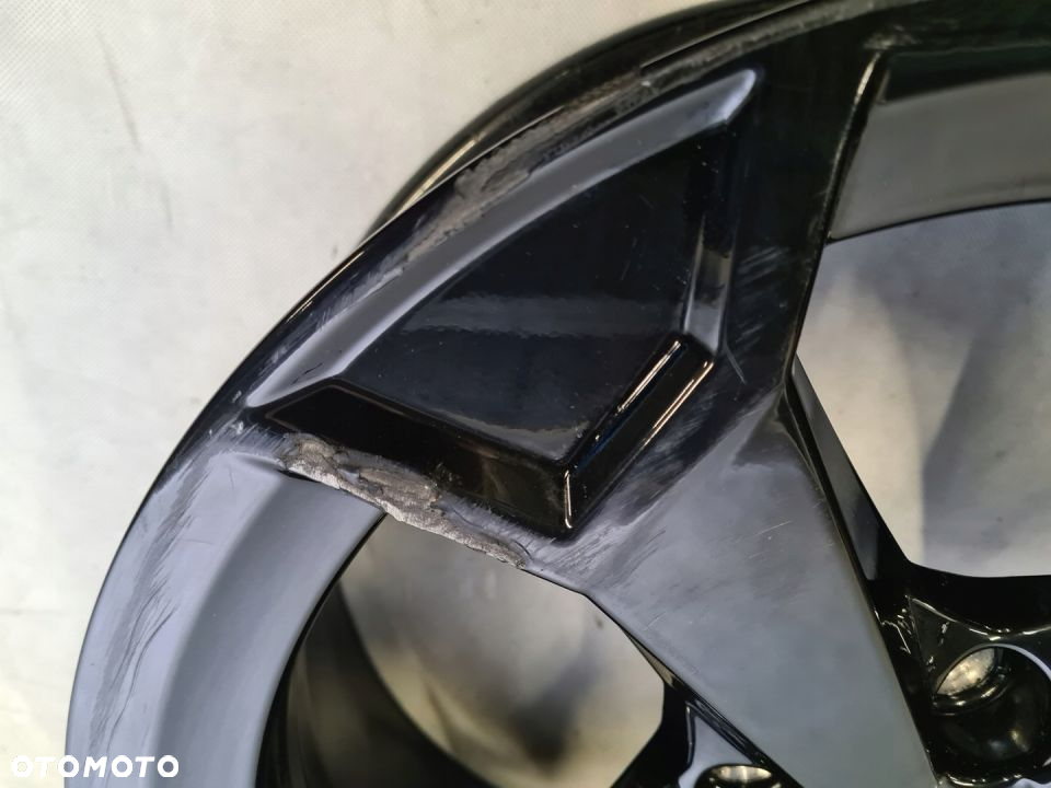 Felga Audi Q3 83A601025AL 6,5x17 ET38 - 3