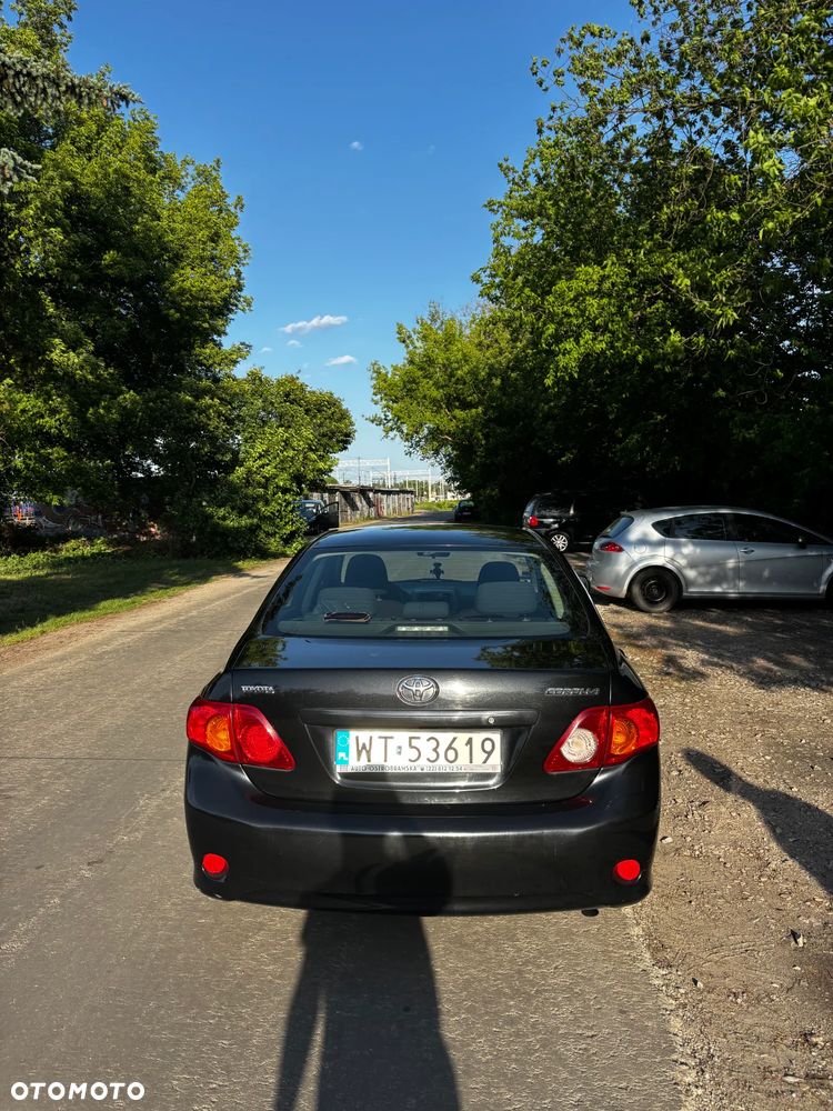 Toyota Corolla 1.6 VVT-i Luna - 11