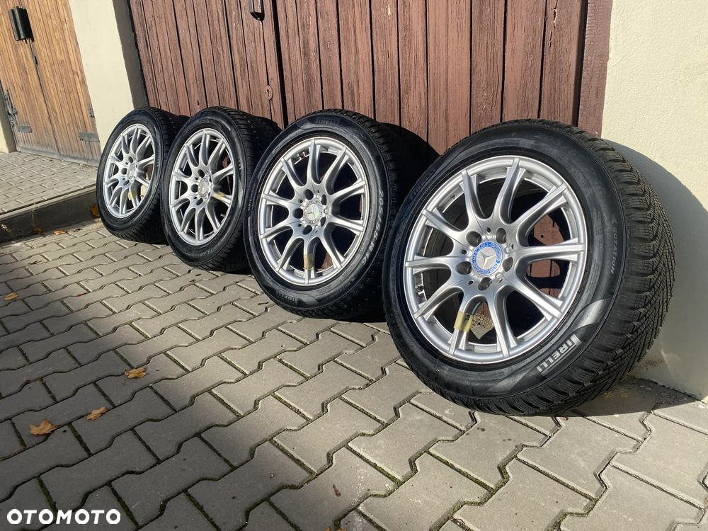 Mercedes-Benz CLA Shooting Brake 180 7G-DCT - 25