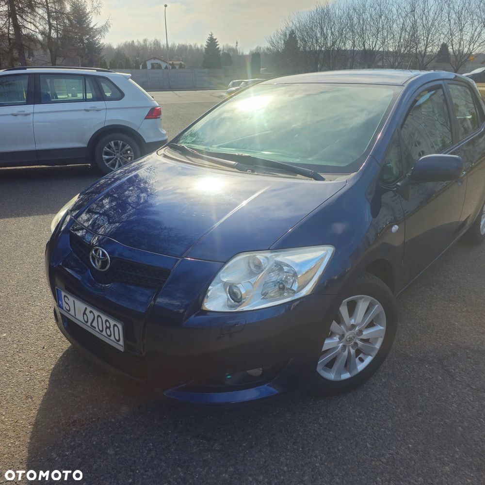 Toyota Auris 1.6 VVT-i Premium - 1