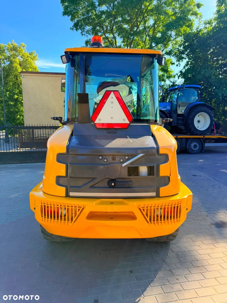 Volvo L25H - 15