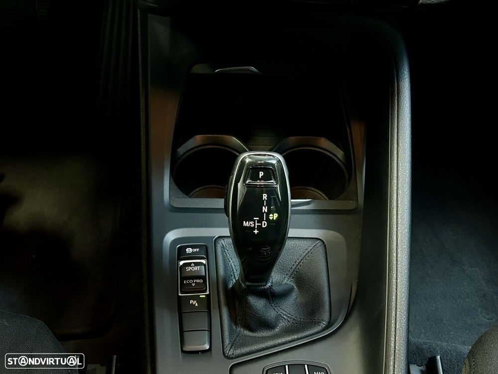 BMW X1 18 i sDrive xLine Auto - 31