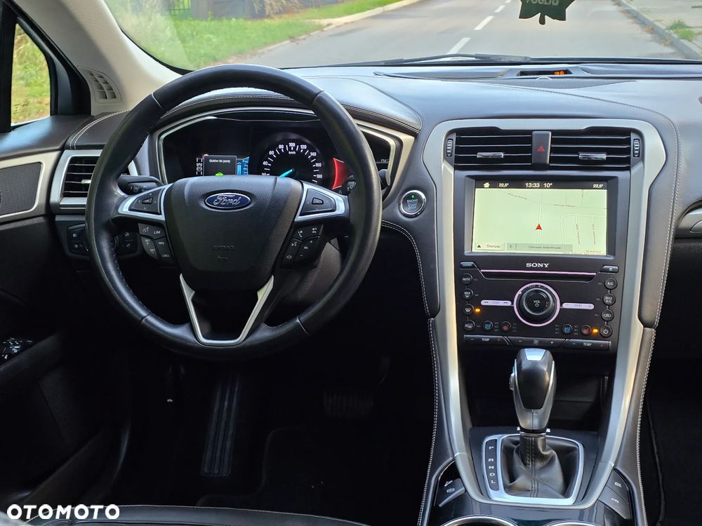 Ford Mondeo Vignale 2.0 Hybrid - 30