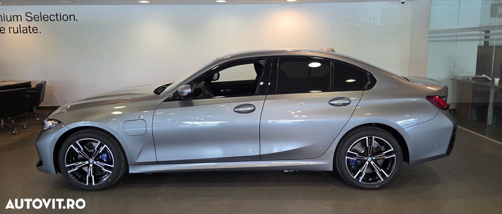 BMW Seria 3 330e xDrive AT PHEV - 3