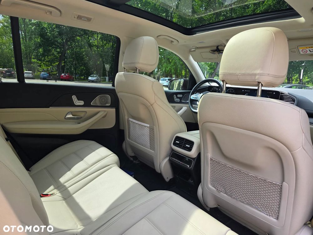 Mercedes-Benz GLS - 10