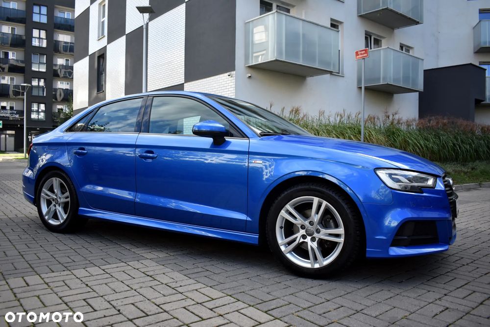 Audi A3 Limousine 1.5 TFSI Sport S tronic - 5