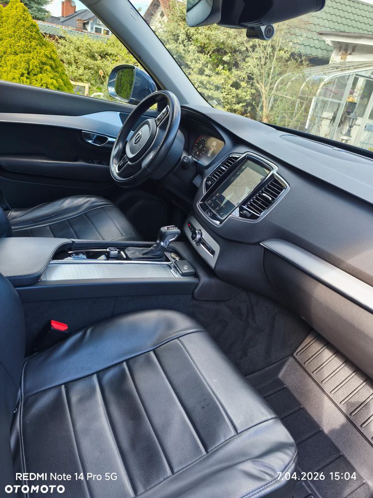 Volvo XC 90 D5 AWD Geartronic Momentum - 5