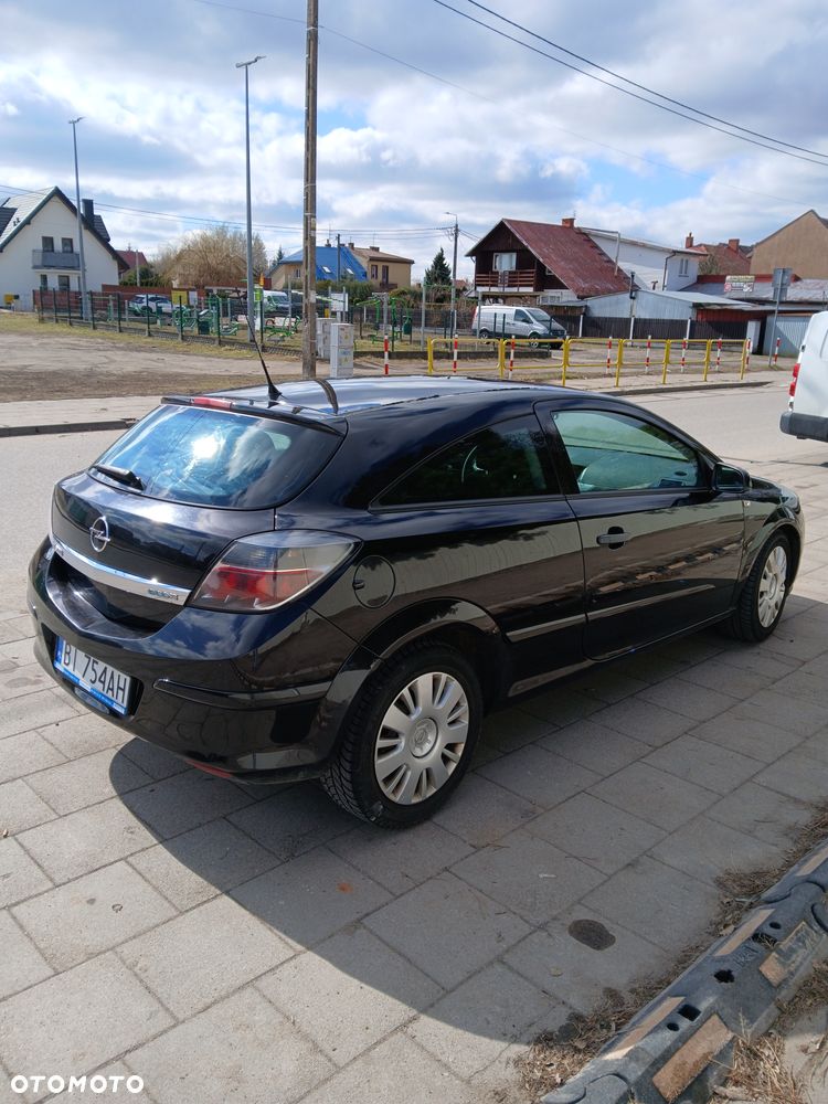 Opel Astra - 4