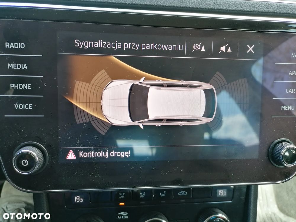 Skoda Superb 2.0 TDI Ambition - 24