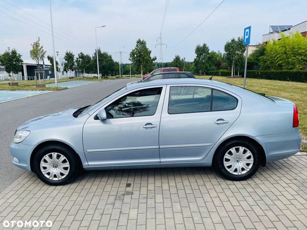 Skoda Octavia 1.6 Team Edition - 2