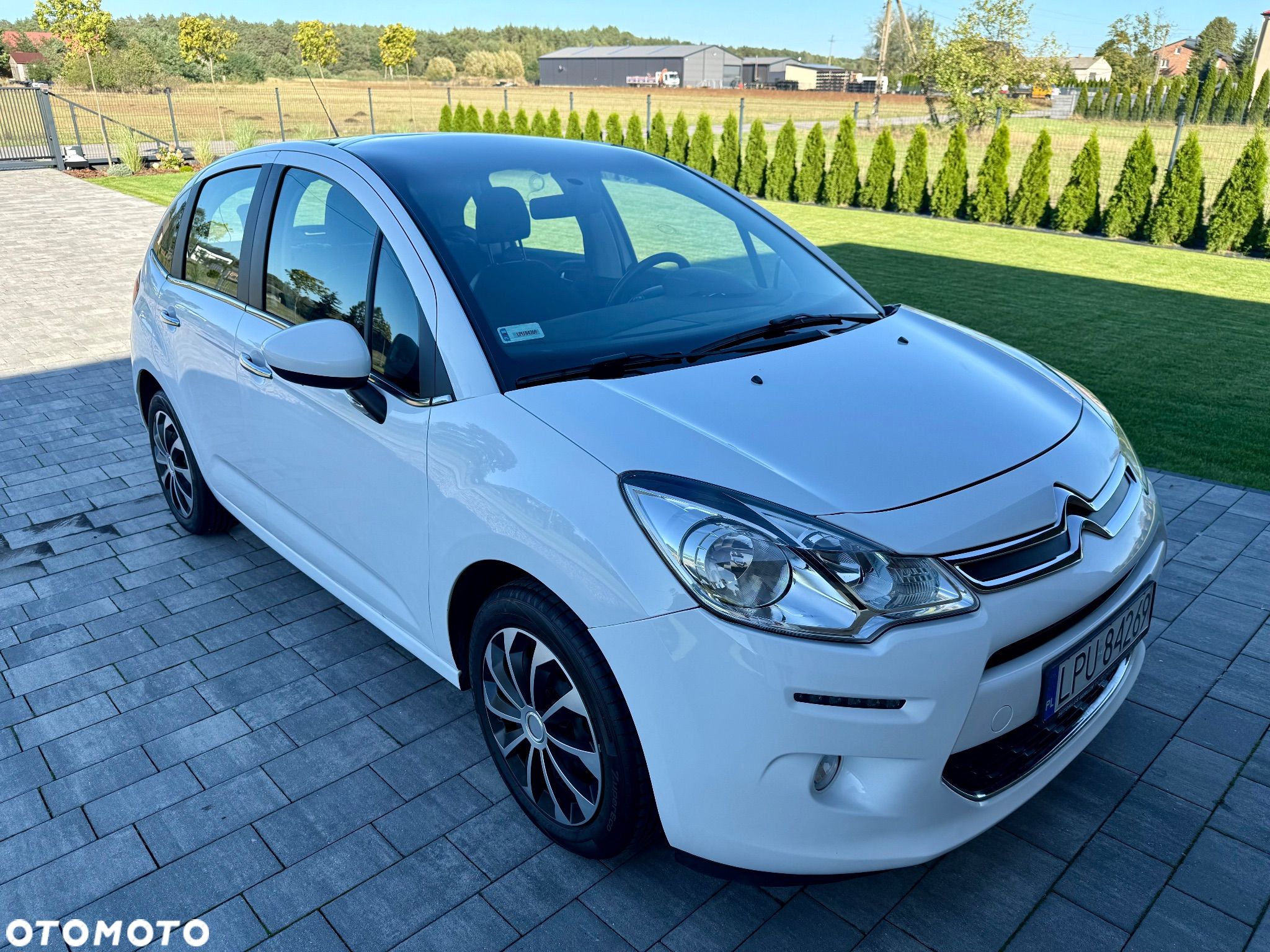 Citroën C3 1.2 PureTech Exclusive - 1