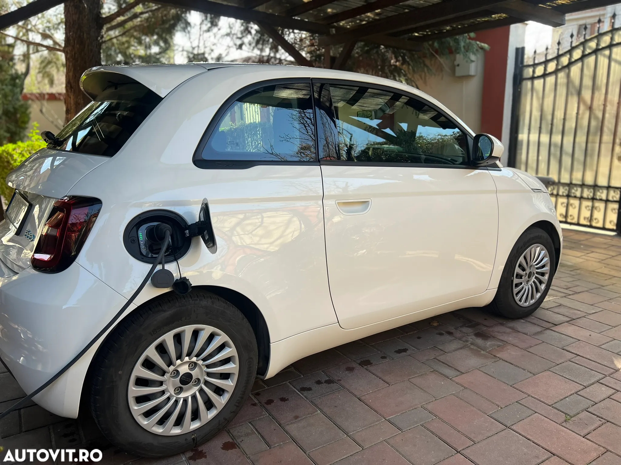 Fiat 500 500e Action - 4