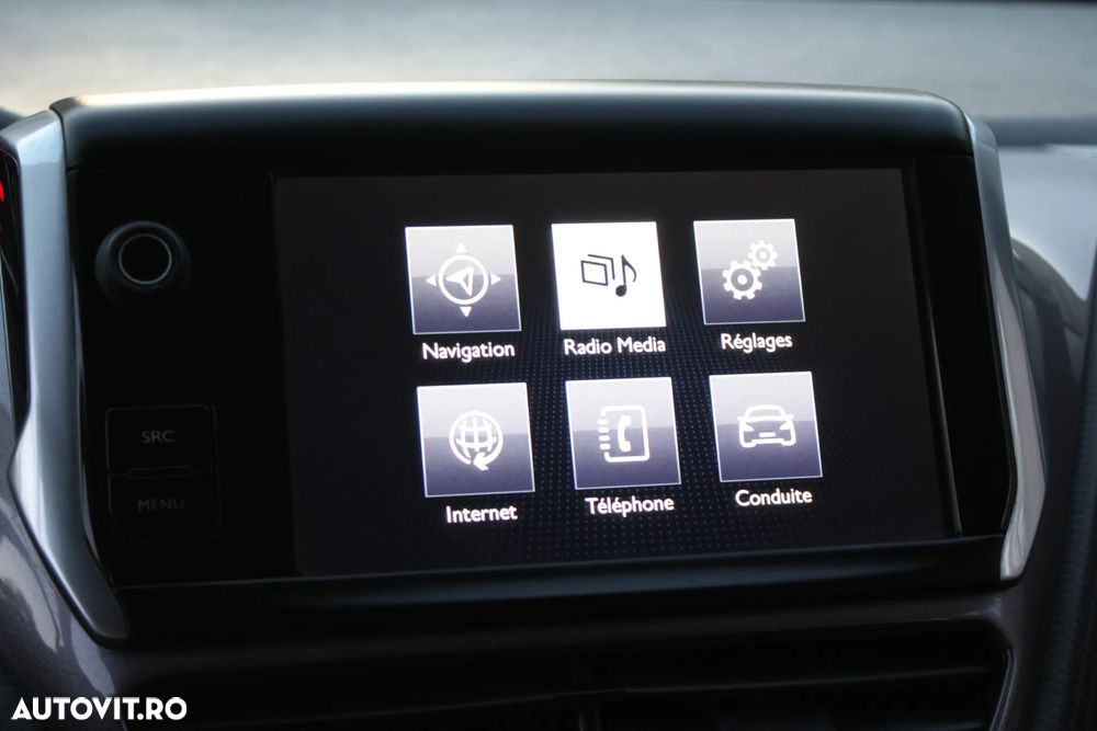 Peugeot 2008 1.6 e-HDi FAP STT Active - 12