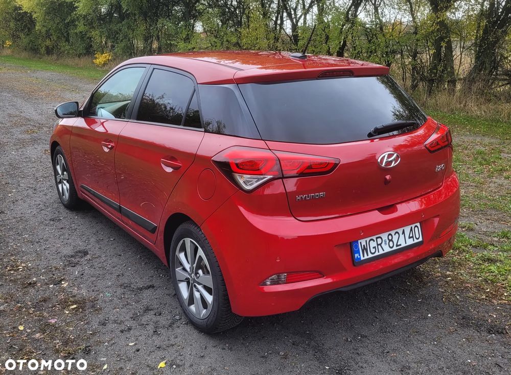 Hyundai i20 1.4 Premium - 4