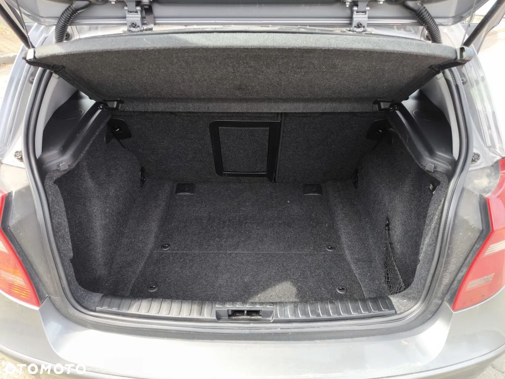 BMW Seria 1 118d Sport Line - 14