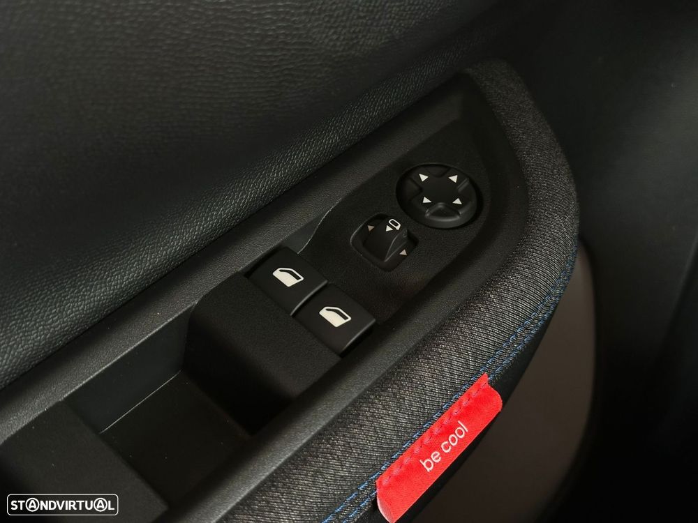 Citroën C3 1.2 Turbo Plus - 24
