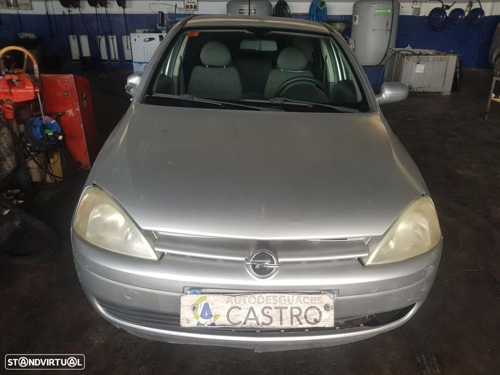 BANCOS TRASEIROS OPEL CORSA C - 1