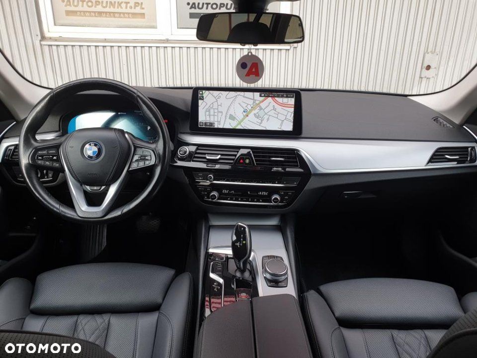 BMW Seria 5 - 10