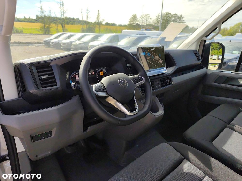 Volkswagen Crafter 35 Furgon z wysokim dachem silnik: 2,0 l EU6 SCR 177 KM, przedni 8-bieg.automatyczna, r.o : 4490 mm - 8