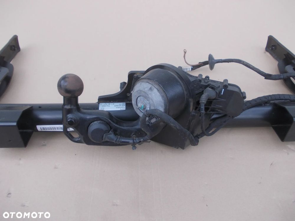 Hak holowniczy kula Skoda ENYAQ 5LG803881D - 5
