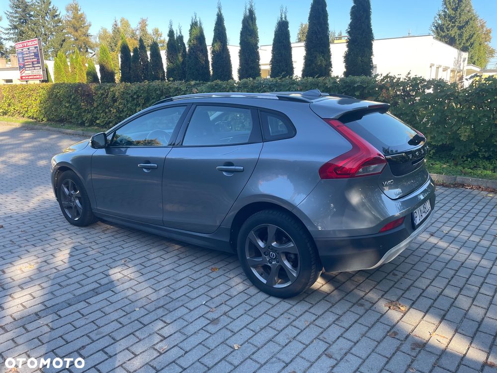 Volvo V40 2015 photo 5