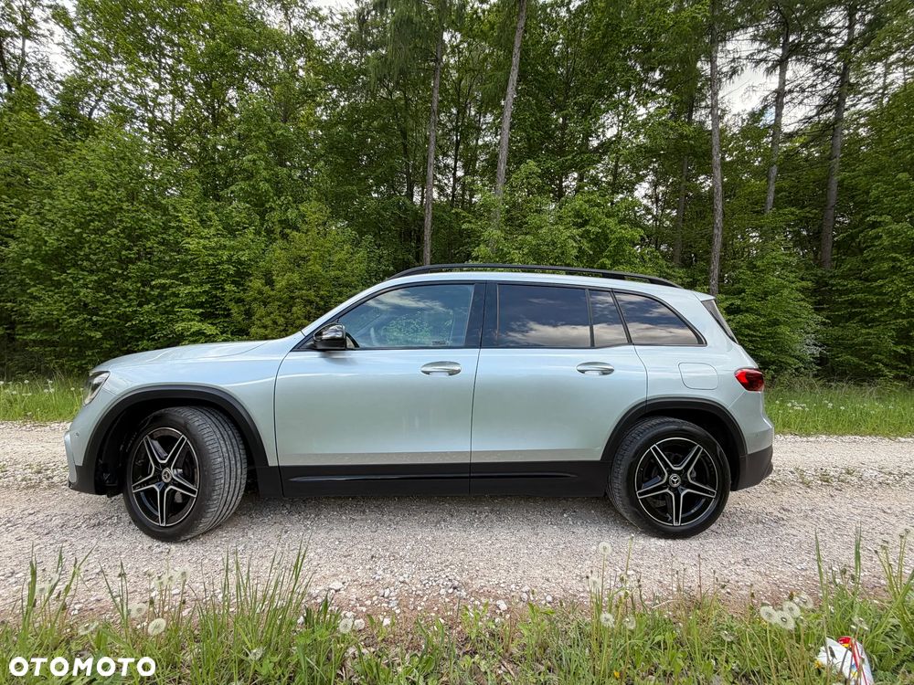 Mercedes-Benz GLB 200 AMG Line 7G-DCT - 4