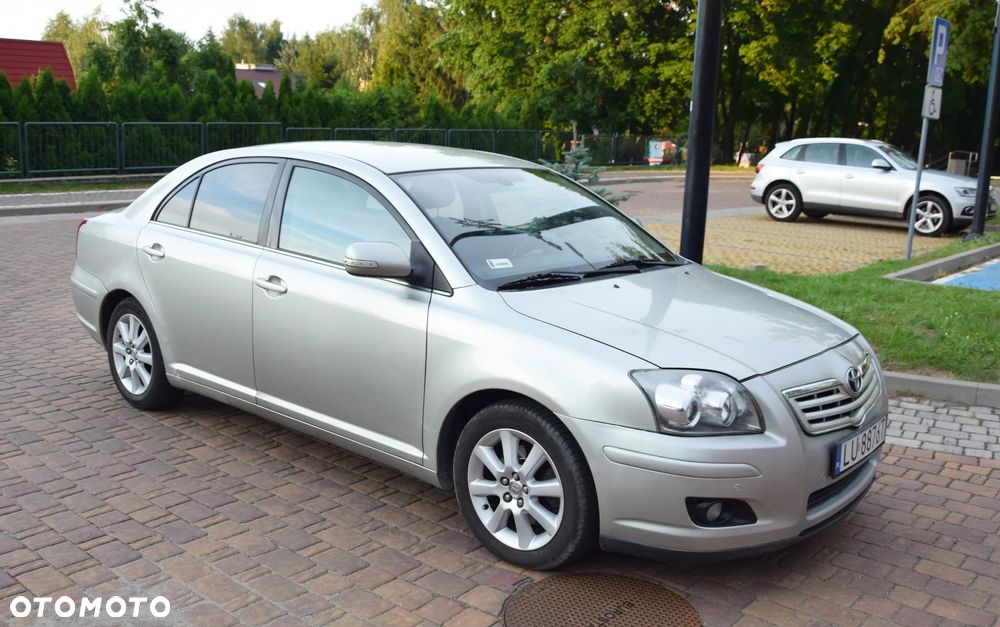 Toyota Avensis 2008 photo 5