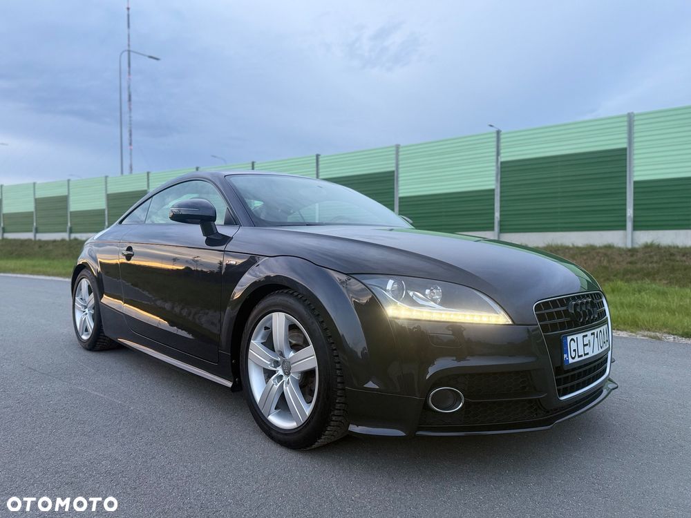 Audi TT Coupé - 1