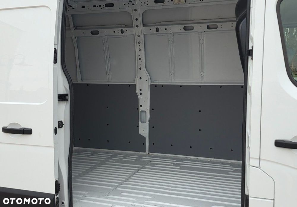 Renault Master - 36