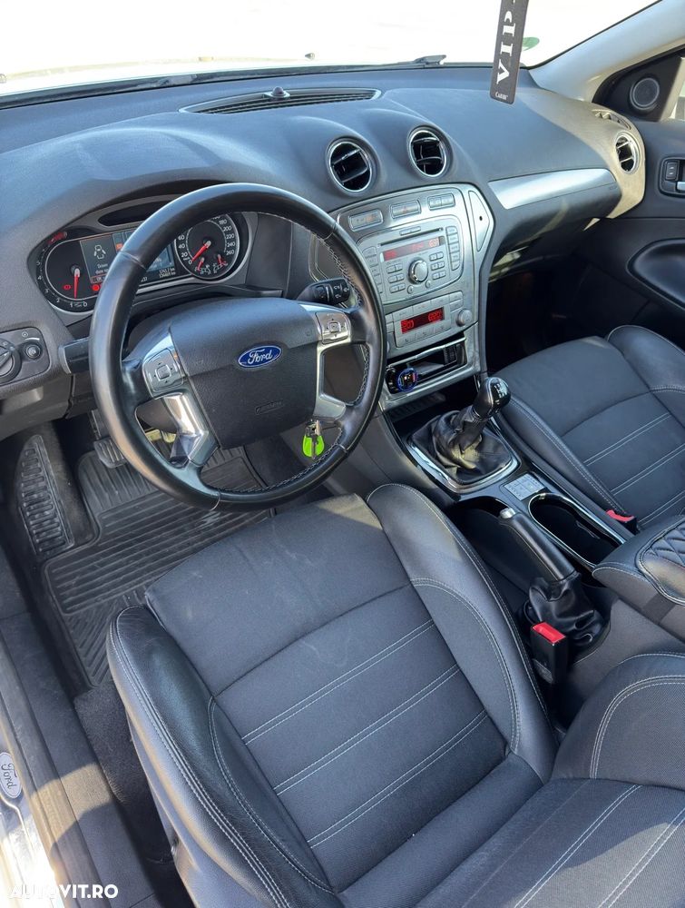 Ford Mondeo 2.0 Titanium - 6