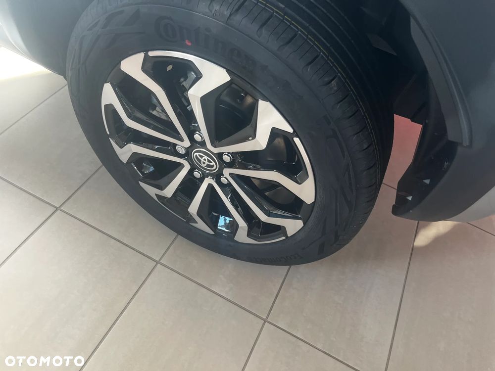 Toyota Yaris Cross - 2