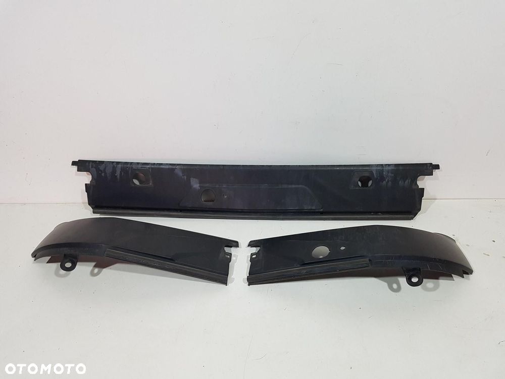 RENAULT RANGE GAMA T PODSZYBIE PANEL KABINY LEWA PRAWA ŚRODEK KOMPLET ORYG - 1