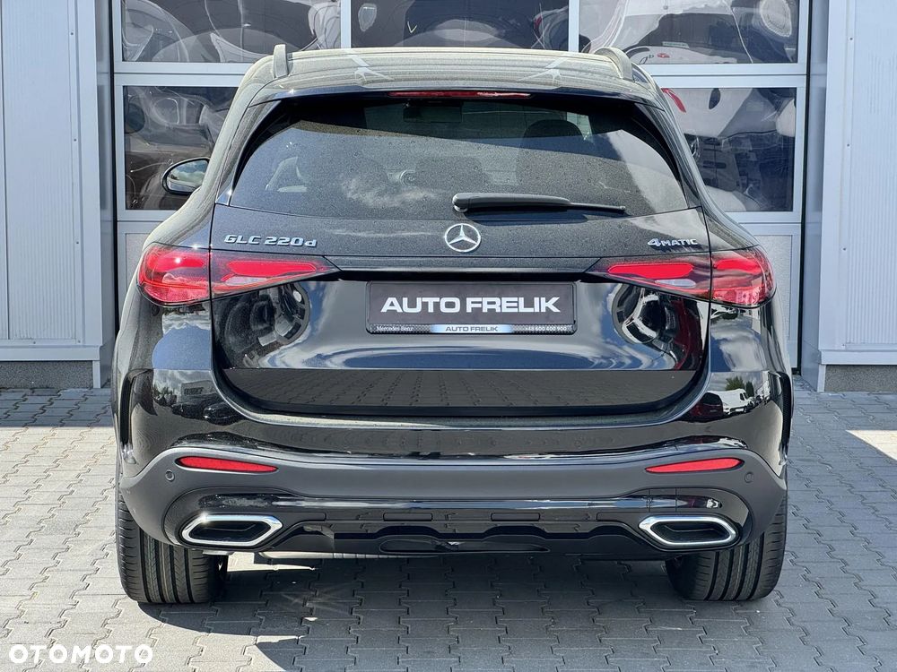 Mercedes-Benz GLC 220 d mHEV 4-Matic AMG Line - 11