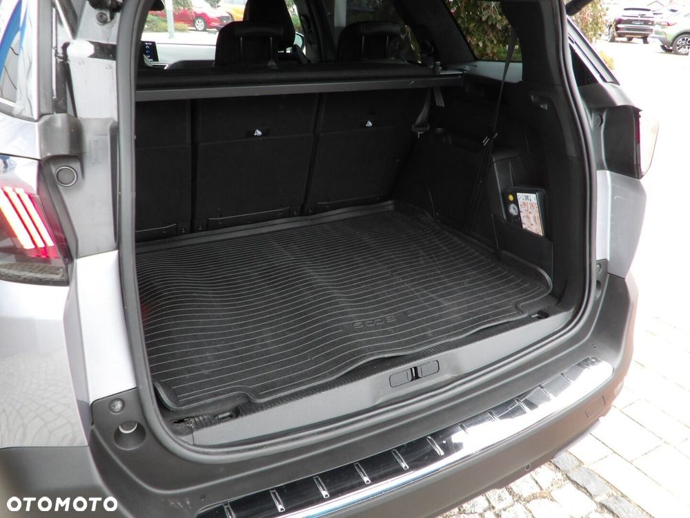 Peugeot 5008 1.5 BlueHDi Allure Pack S&S EAT8 - 14