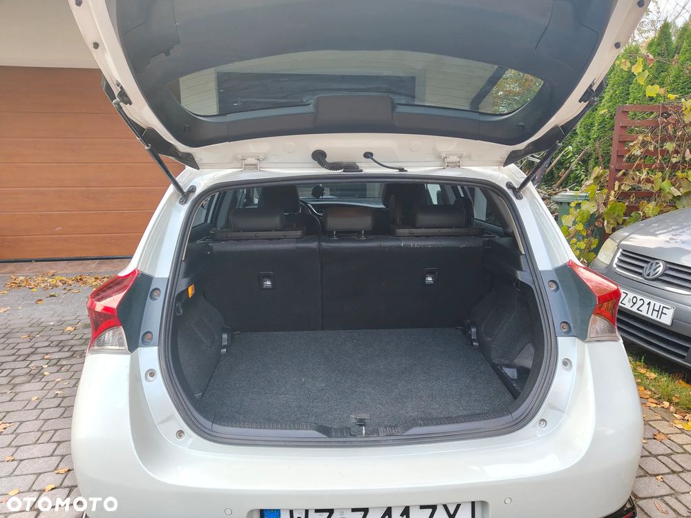 Toyota Auris - 7