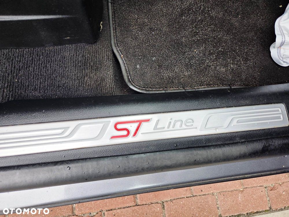 Ford Explorer 3.0 EcoBoost PHEV 4WD ST-Line - 25