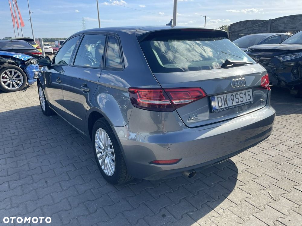 Audi A3 Sportback 30 TDI - 2
