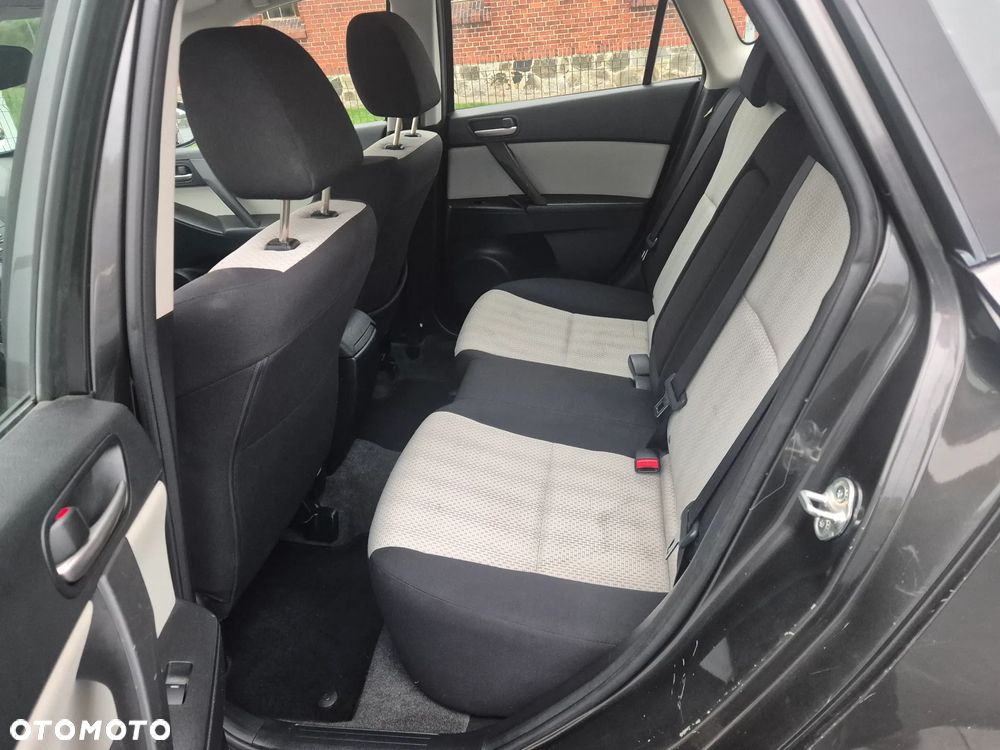 Mazda 3 - 10