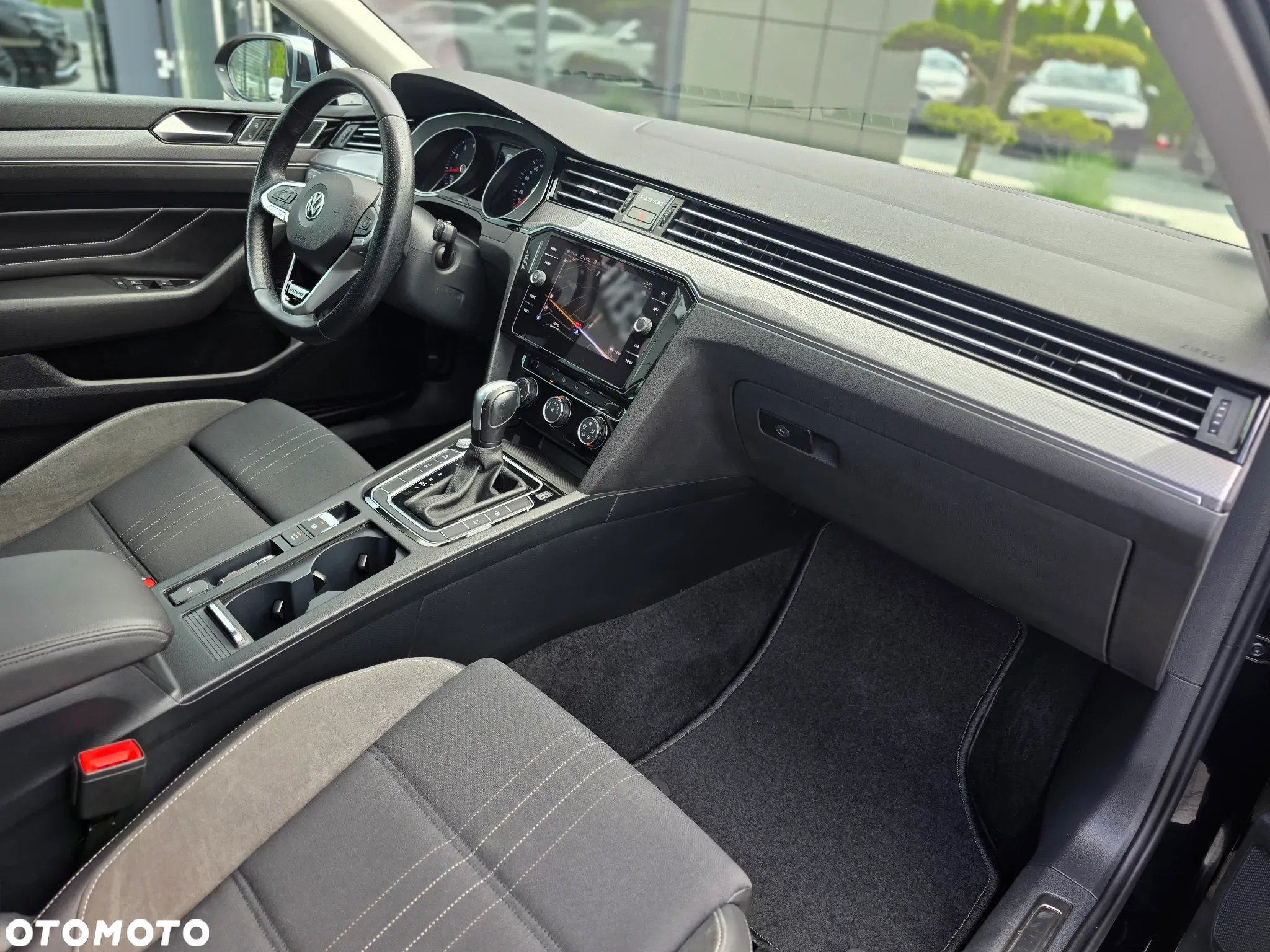 Volkswagen Passat Alltrack 2.0 TSI 4Mot DSG - 13
