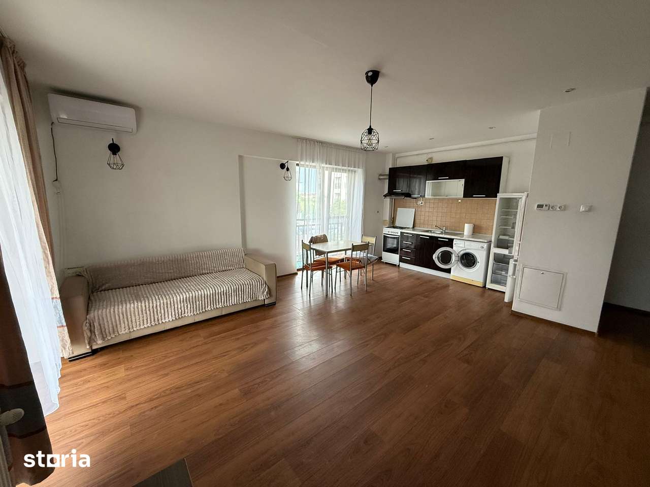Vanzare apartament 2 camere Albert - EvoCasa Ploiesti — fotografia 1
