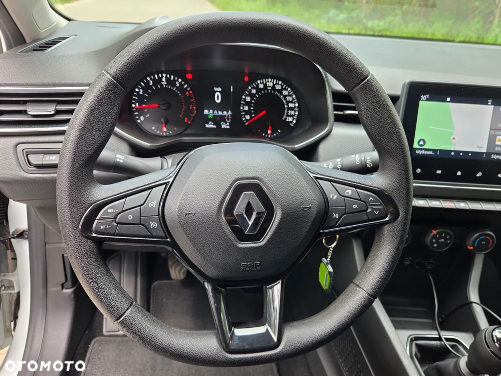 Renault Clio - 8