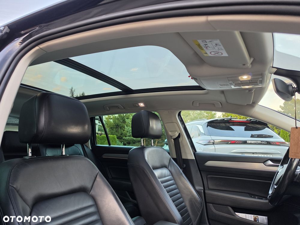 Volkswagen Passat - 6
