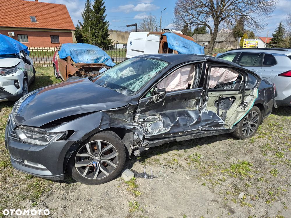 Volkswagen Passat 1.8 TSI BMT Highline DSG - 5