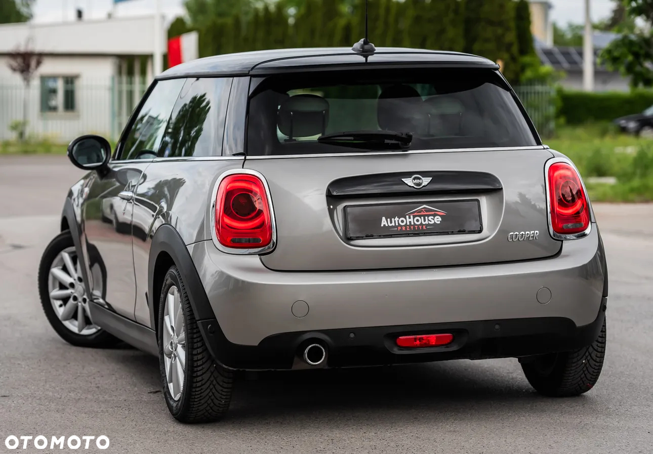 MINI Cooper Multitone Edition - 8